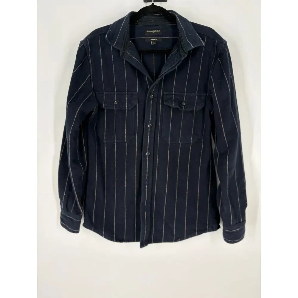 Men's Banana Republic Flannel (B39)